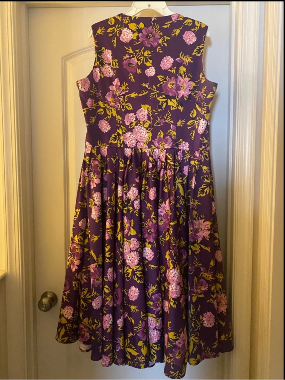 Pinup Couture Laura Byrnes “Grace” style purple pink floral dress - Picture 3 of 4